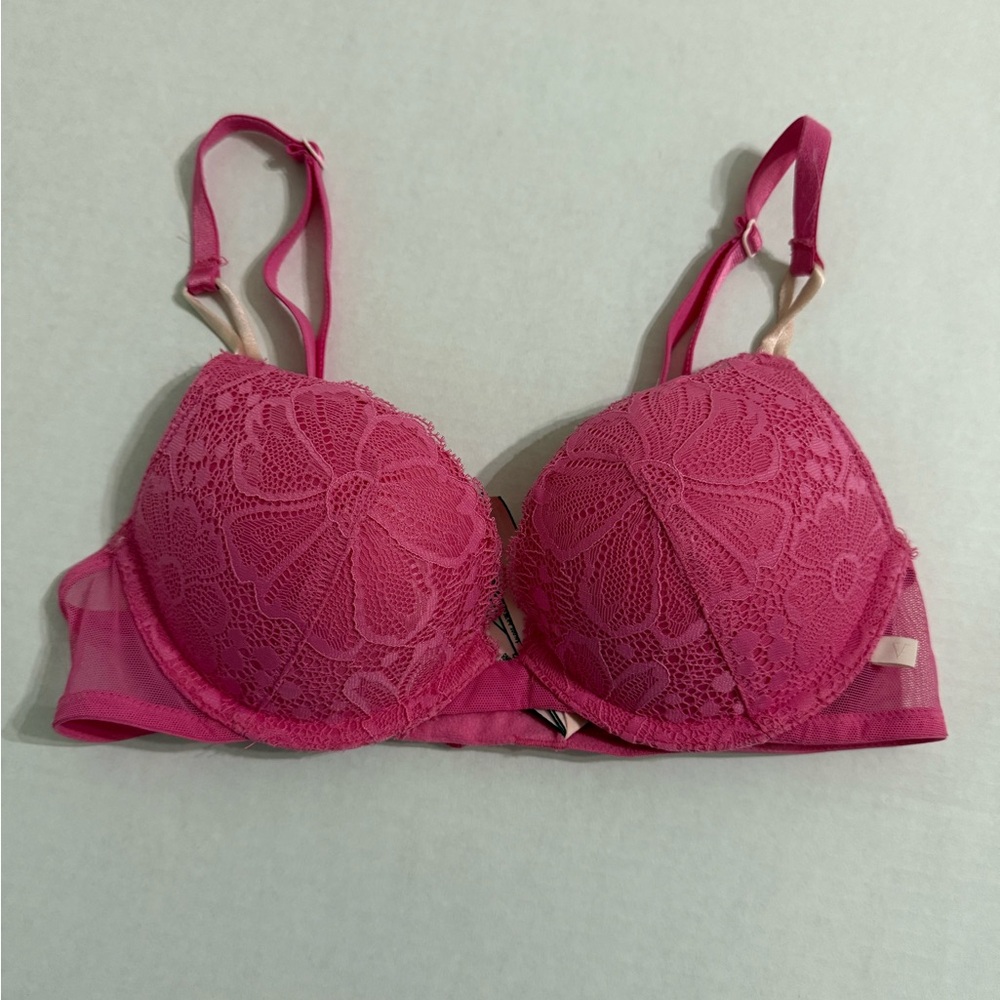COPY - Victoria's Secret Pink Lace Underwire Bra